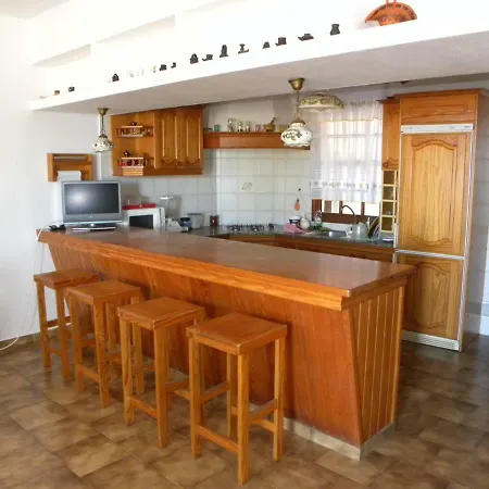 Apartment En Piscinas Naturales.